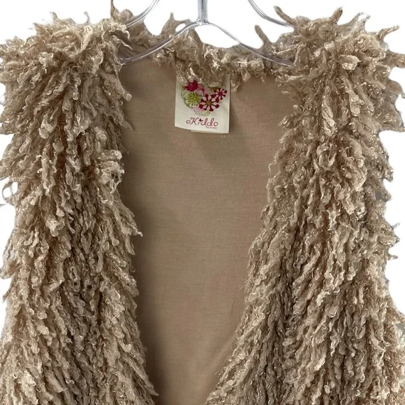 Kiddo By Katie Faux Fur Shag Vest - Picture 6 of 7